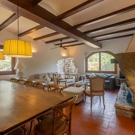 Masia Pitu En Costa Brava Con Piscina
